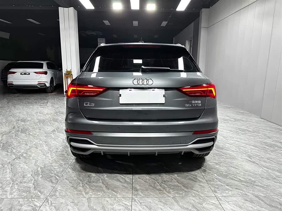 Audi Q3 2022
