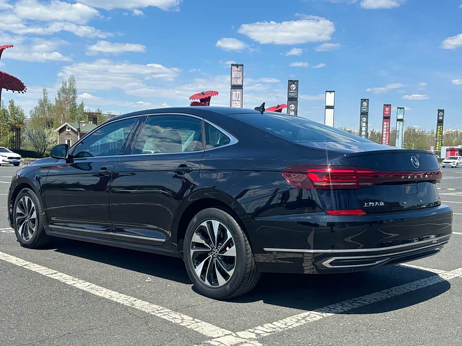 Volkswagen Passat 2022