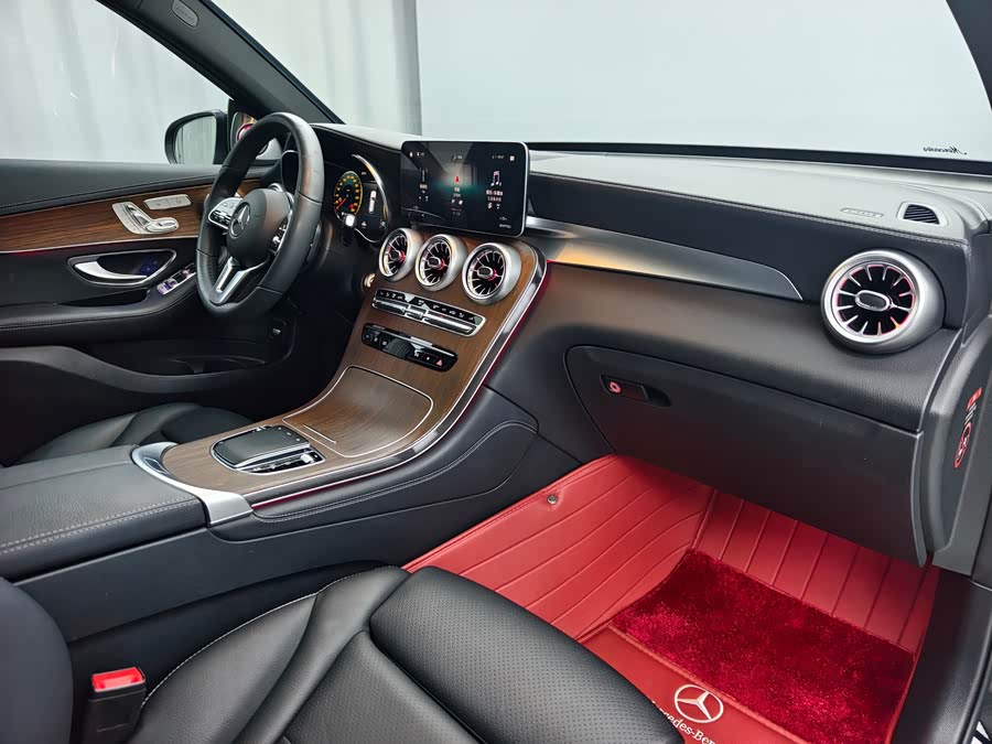 Mercedes-Benz GLC 2021 — фото 15