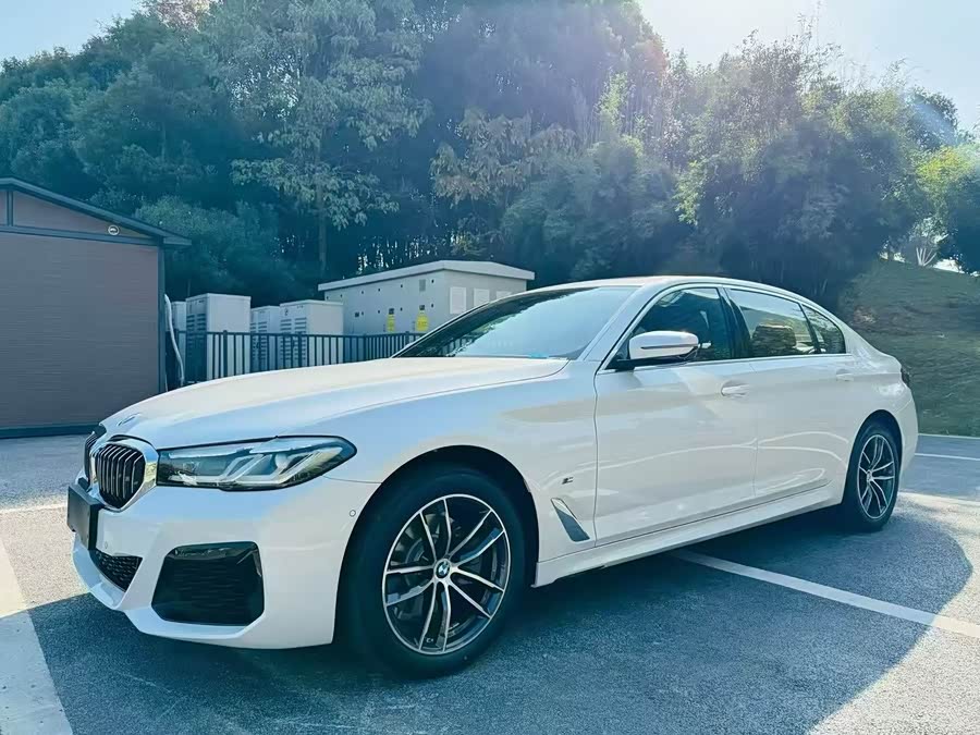 BMW 5 Series 2022
