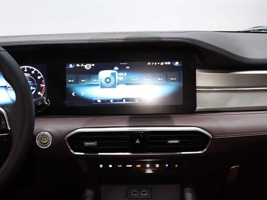 Jetour Jietu X90 PLUS 2023 — фото 15