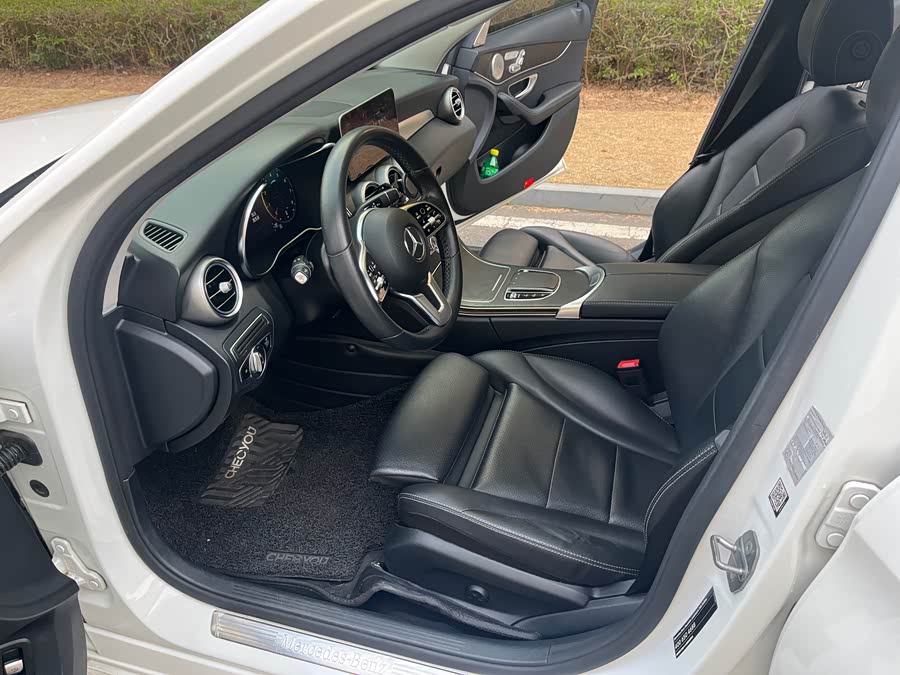 Mercedes-Benz C-Class 2019