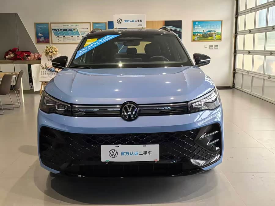Volkswagen Tiguan L 2024