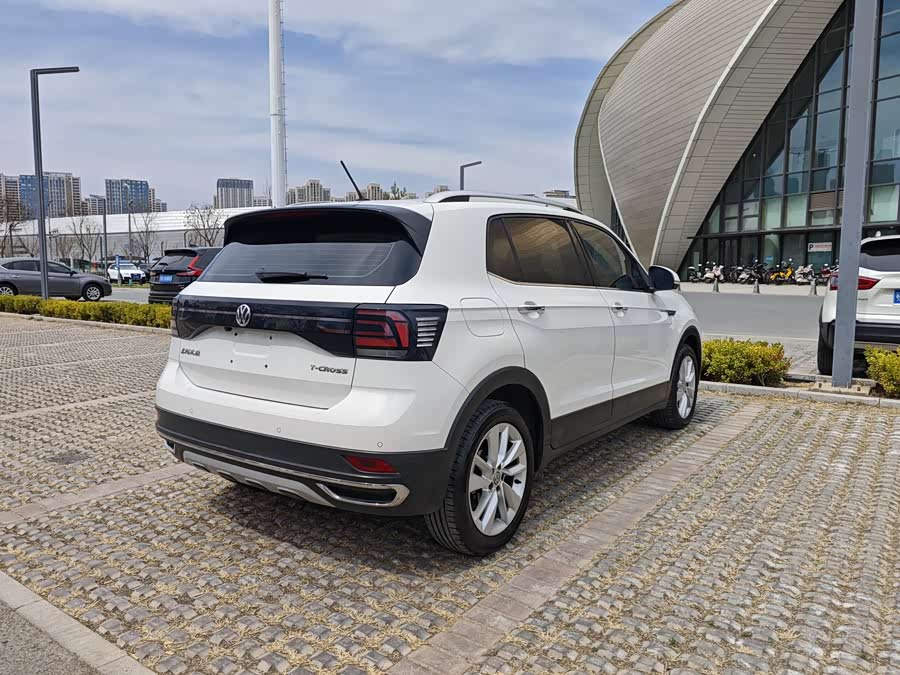 Volkswagen T-Cross 2019 — фото 16