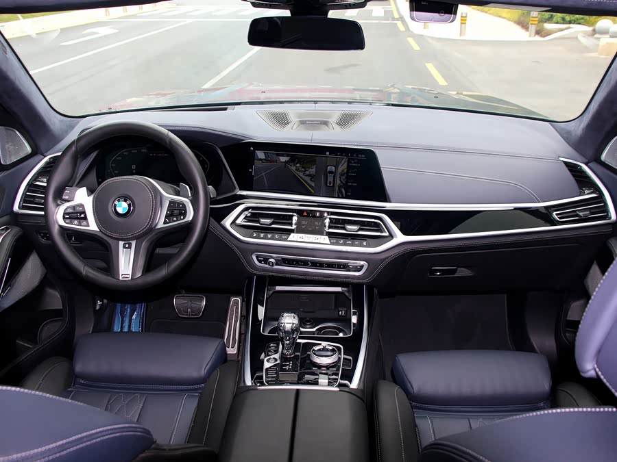 BMW X7 2020 — фото 11