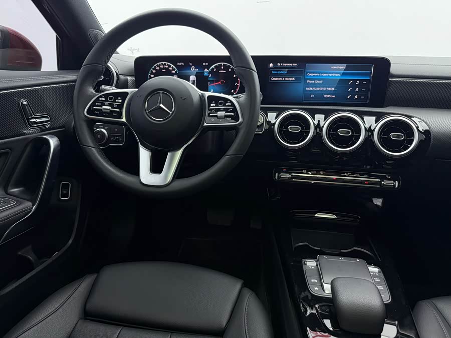 Mercedes-Benz A-Class 2022 — фото 10