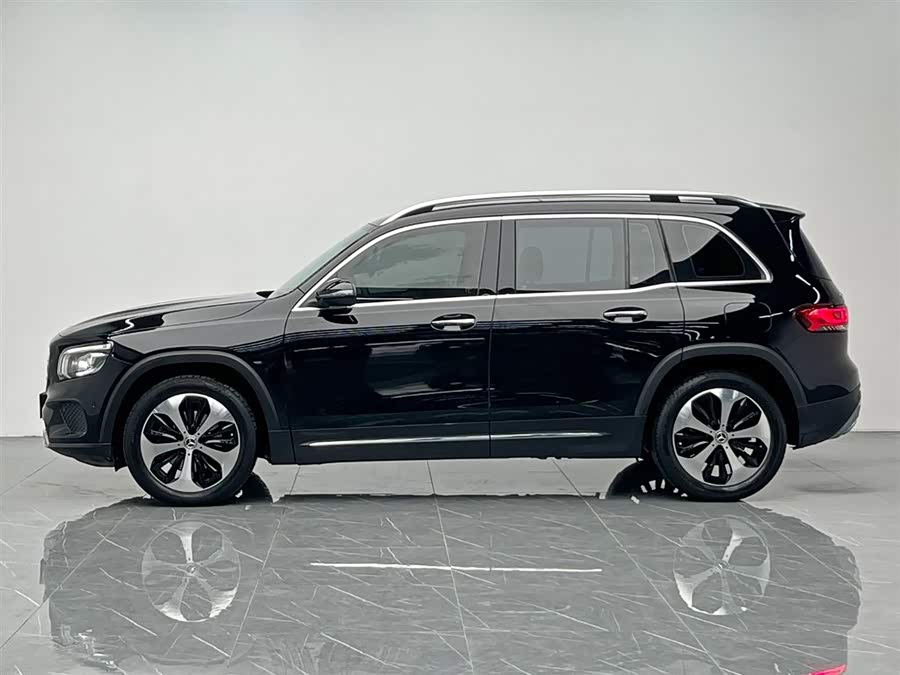 Mercedes-Benz GLB 2022