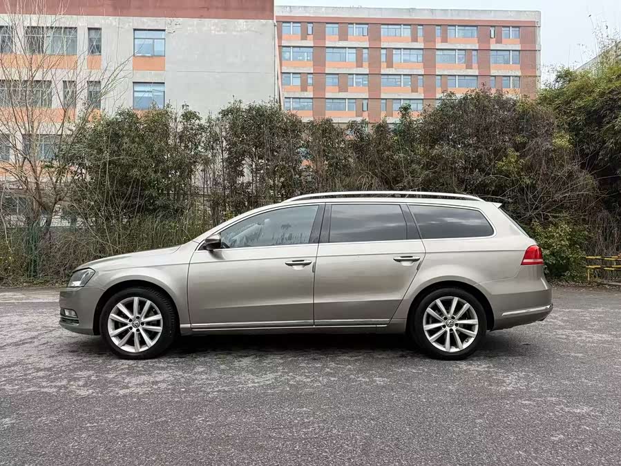 Volkswagen Magotan 2015