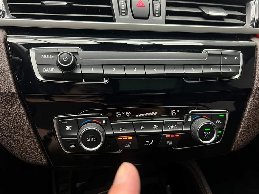 BMW X1 2022 — фото 14