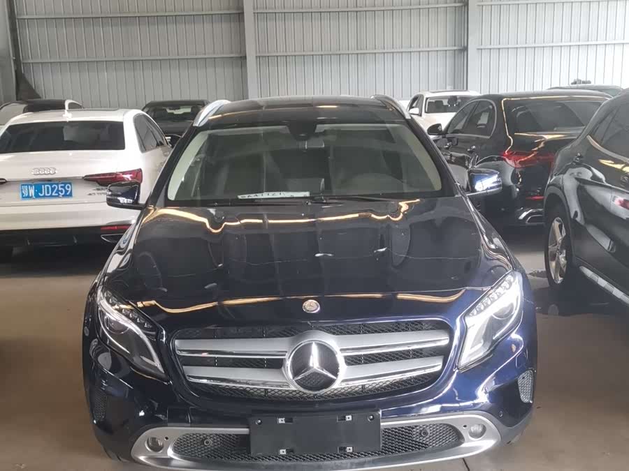 Mercedes-Benz GLA 2016