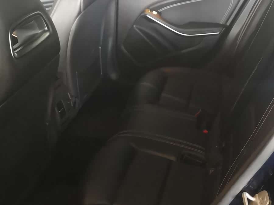 Mercedes-Benz GLA 2016 — фото 12