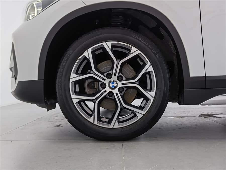 BMW X1 2021 — фото 17