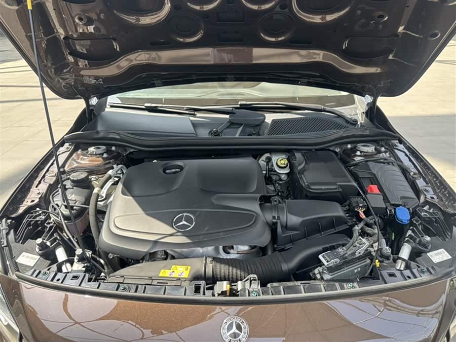 Mercedes-Benz GLA 2018 — фото 10