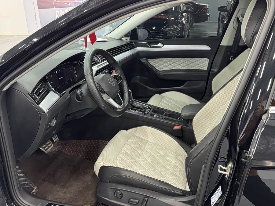 Volkswagen Magotan 2024