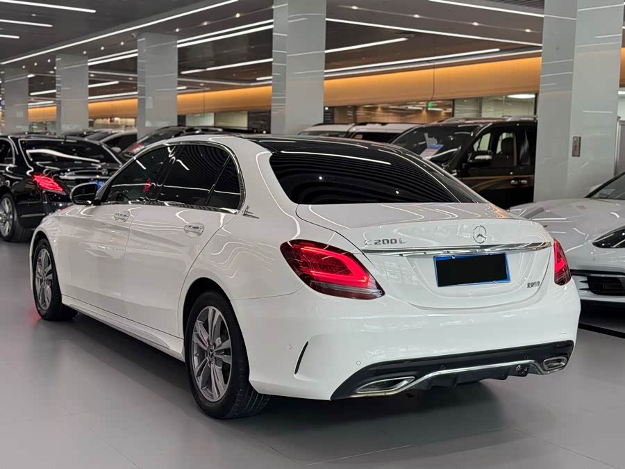 Mercedes-Benz C-Class 2021 — фото 12