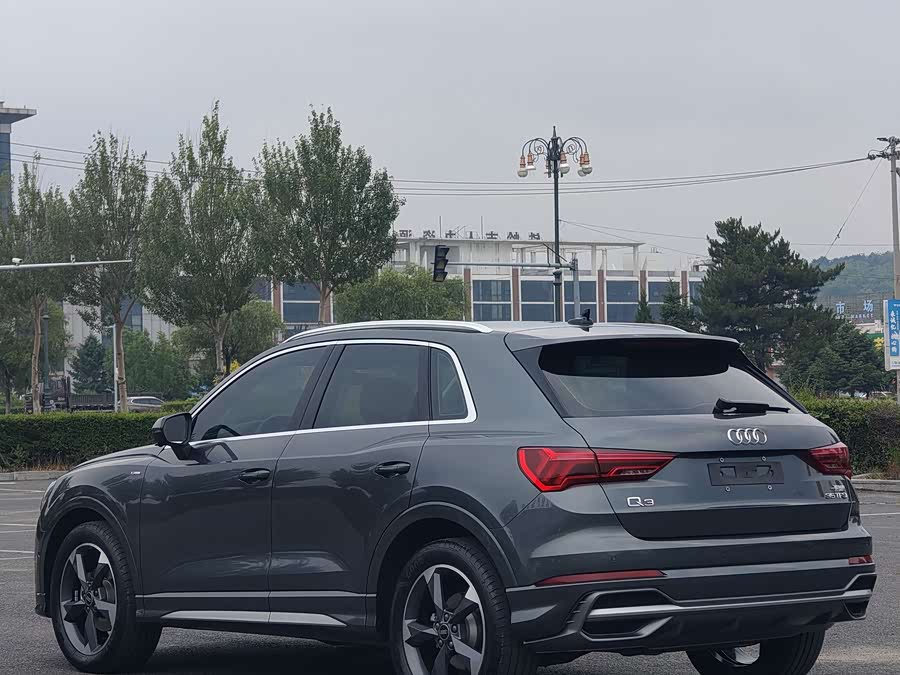 Audi Q3 2022