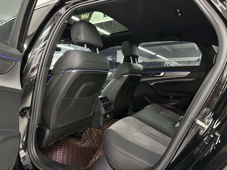 Audi A6L 2021