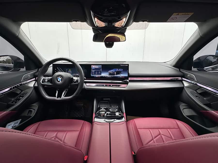 BMW 5 Series 2024 — фото 15