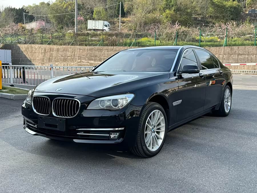BMW 7 Series 2013