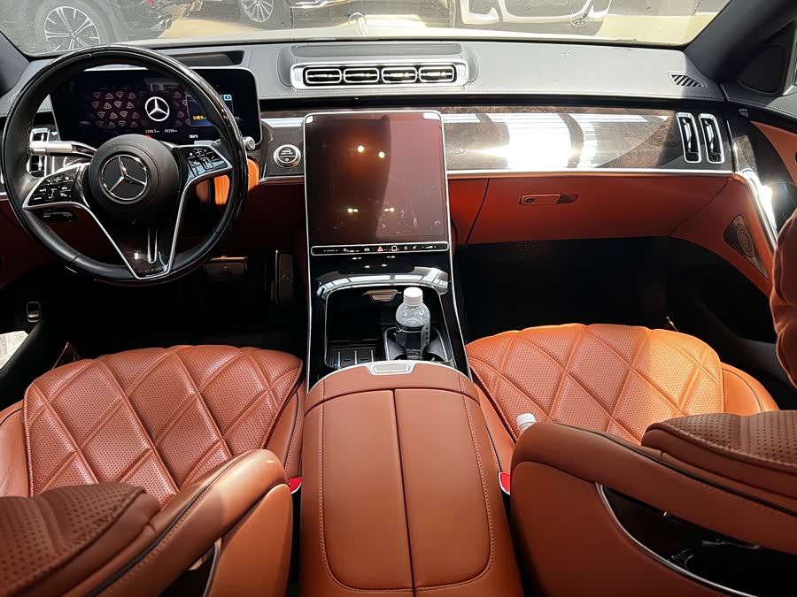 Mercedes-Benz Maybach S-Class 2024
