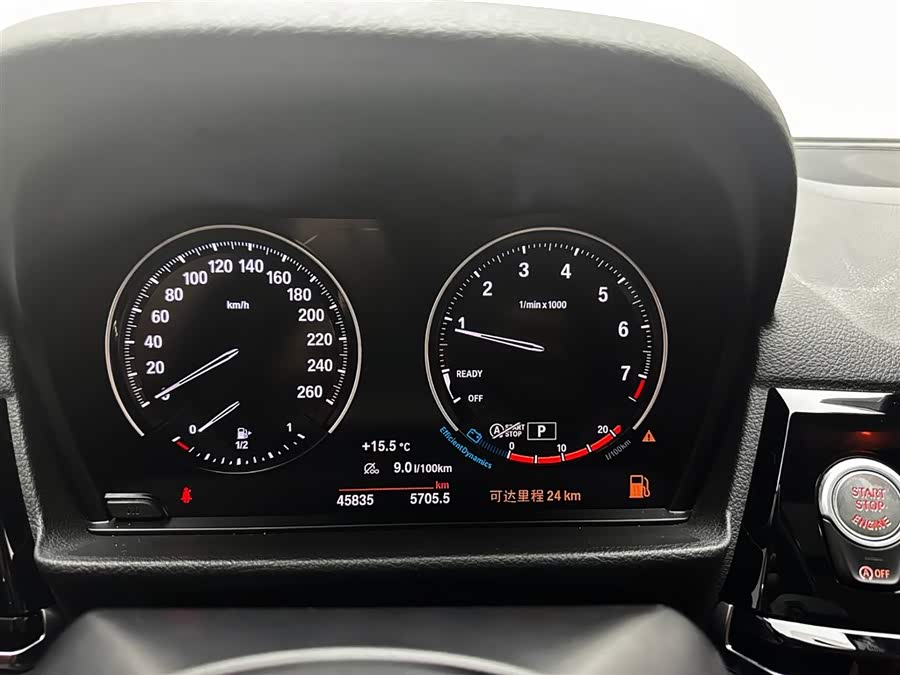 BMW 1 Series 2022 — фото 12