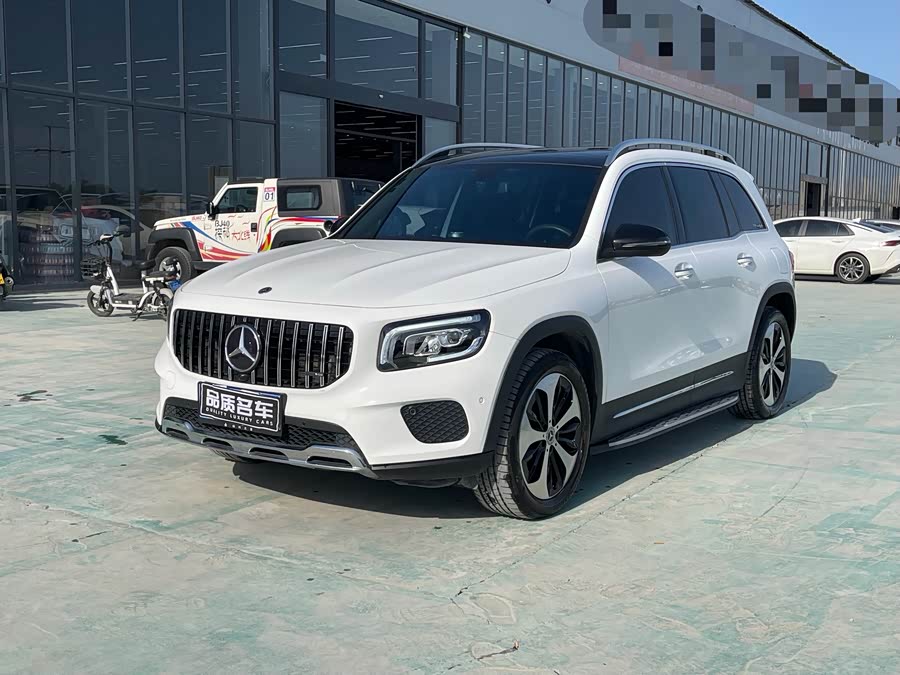 Mercedes-Benz GLB 2021