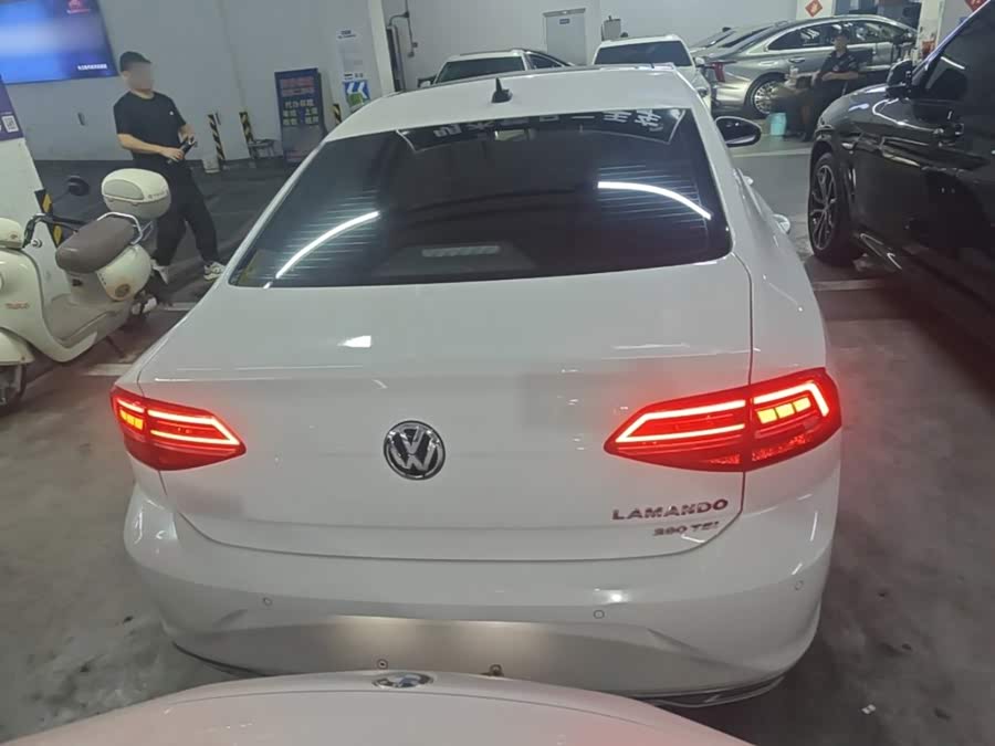 Volkswagen Lamando 2021