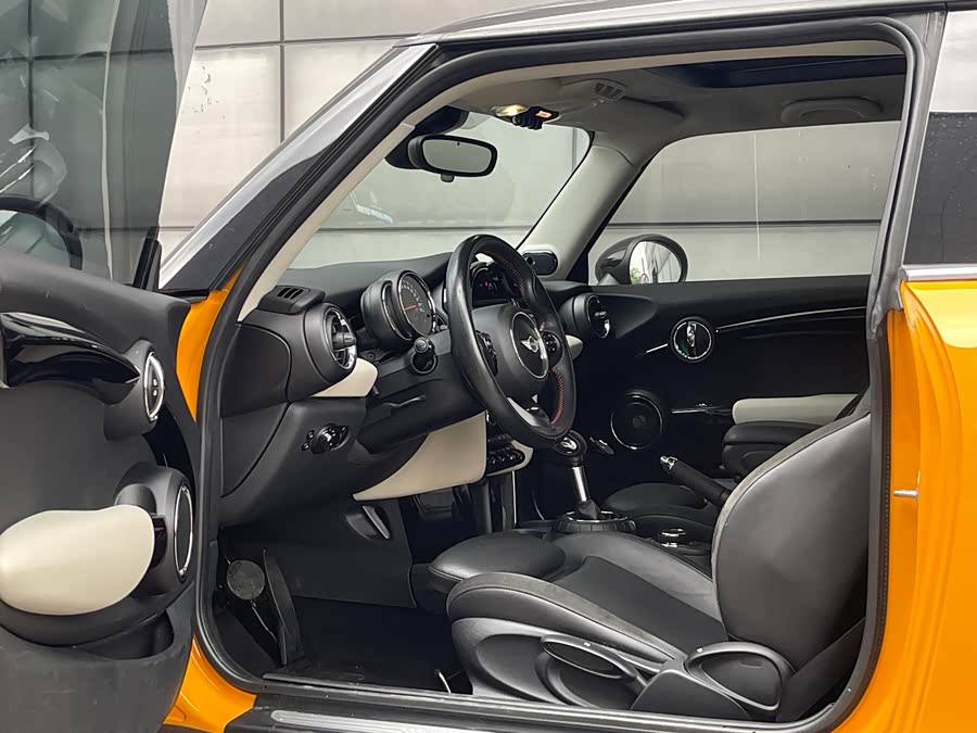 MINI MINI 2014
