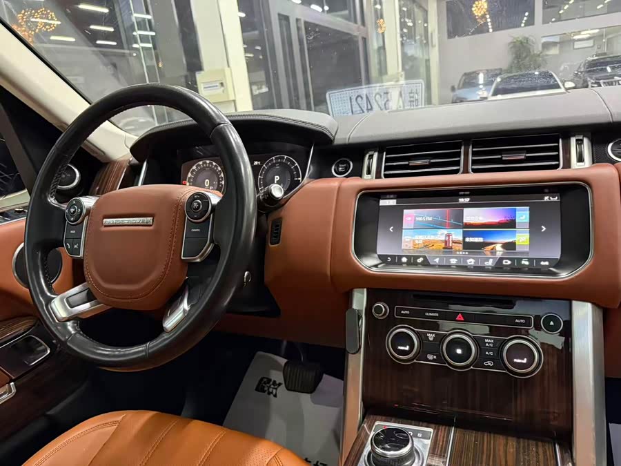 Land Rover Range Rover 2017 — фото 14