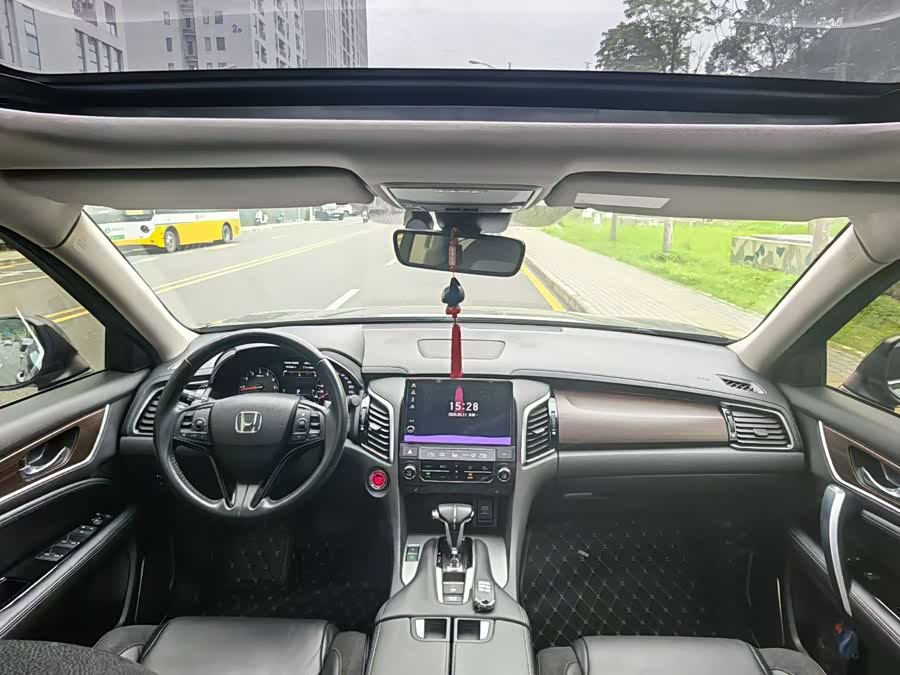 Honda Avancier 2017