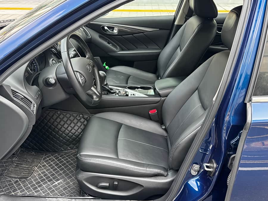Infiniti Q50L 2016