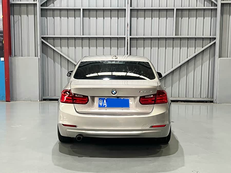BMW 3 Series 2015 — фото 8