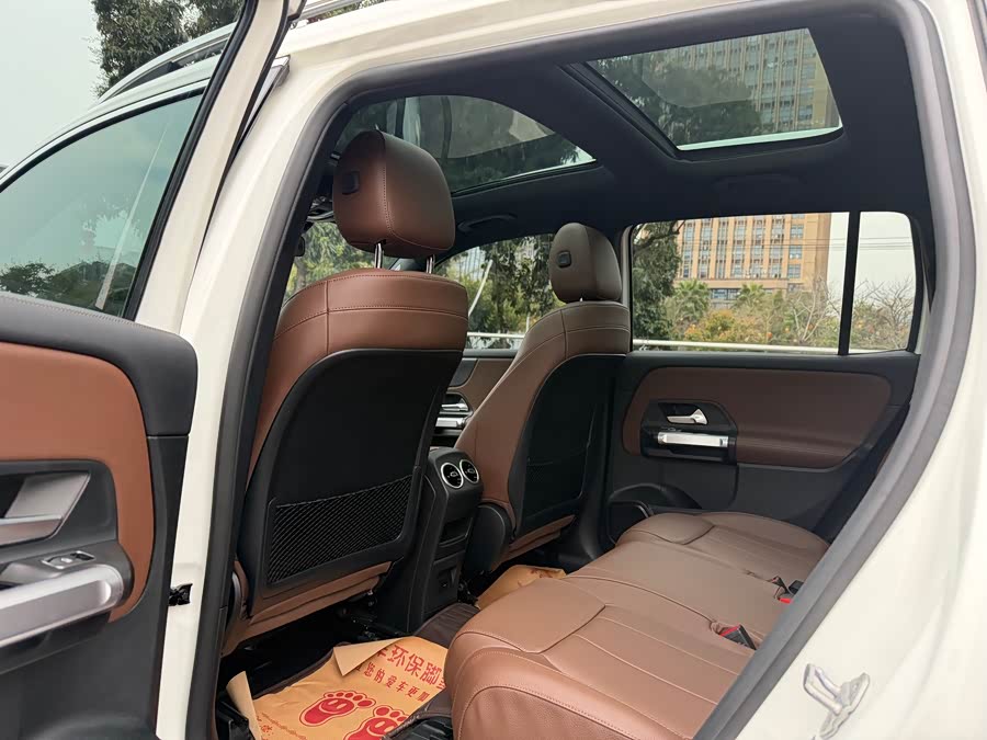 Mercedes-Benz GLB 2021