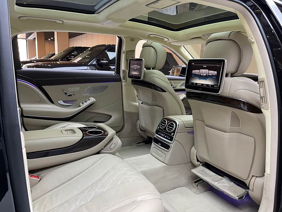 Mercedes-Benz Maybach S-Class 2017 — фото 8