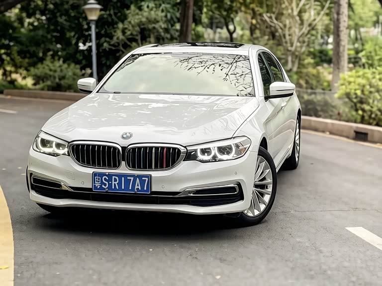 BMW 5 Series 2019