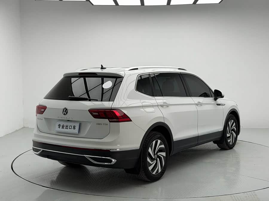 Volkswagen Tiguan L 2023