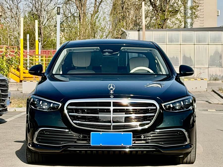Mercedes-Benz S-Class 2023