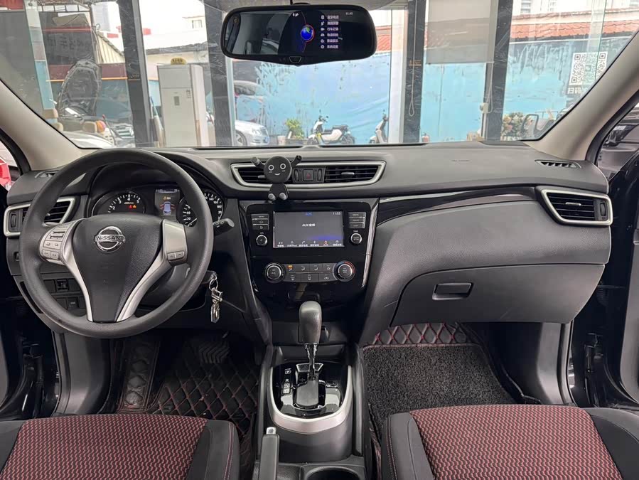 Nissan Qashqai 2017 — фото 12