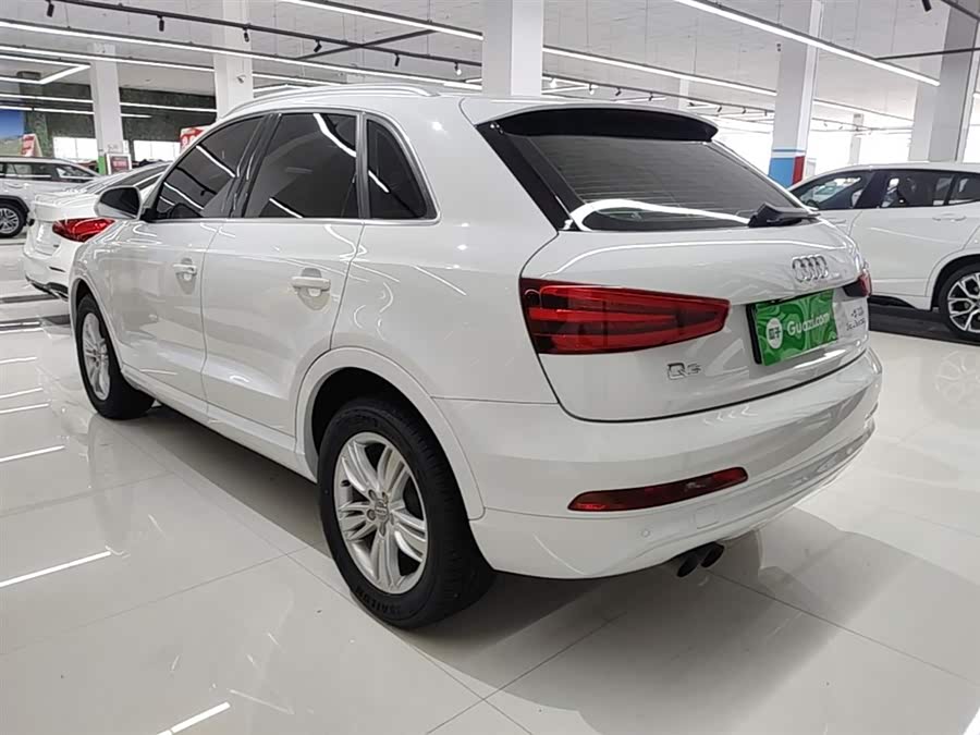 Audi Q3 2015