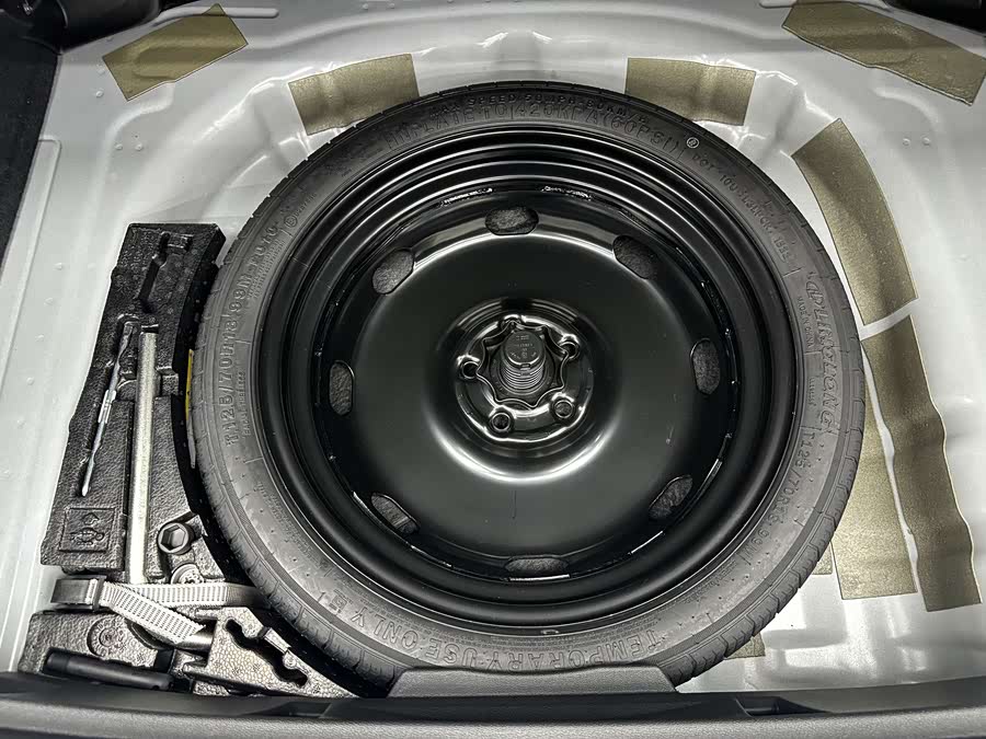 Audi A3 2022 — фото 18