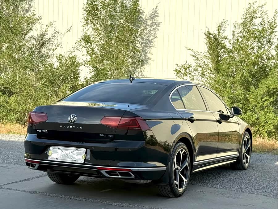 Volkswagen Magotan 2023
