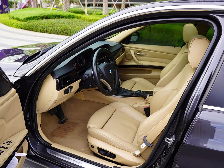 BMW 3 Series 2012
