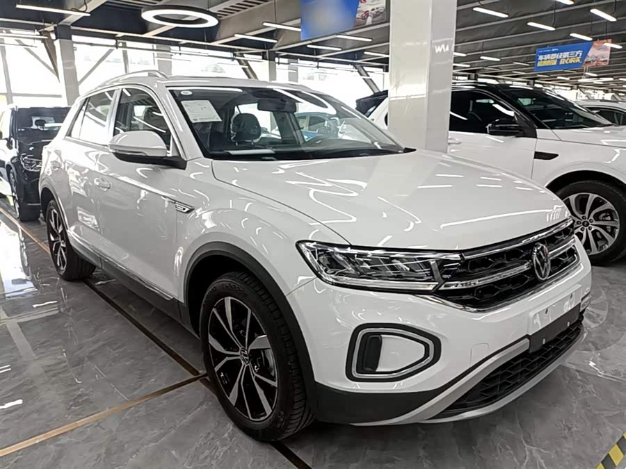 Volkswagen T-Roc 2025