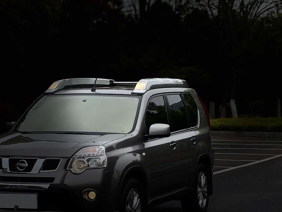 Nissan X-Trail 2012