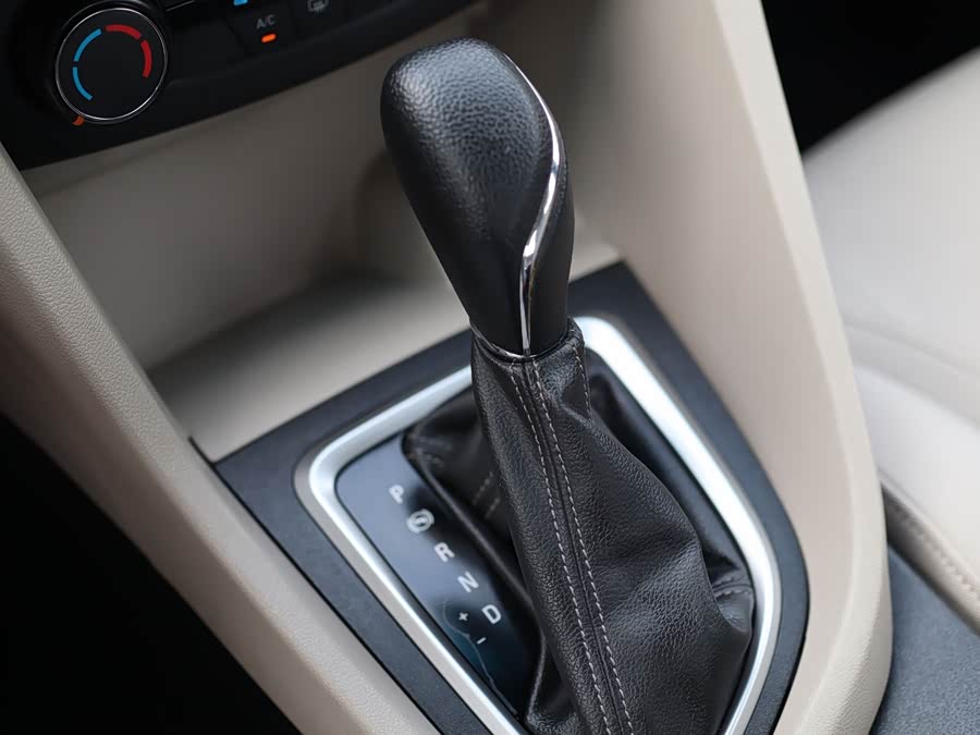 Buick Excelle GT 2021 — фото 10