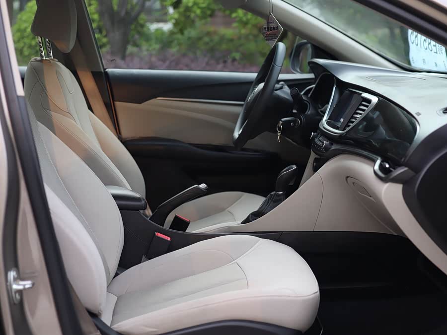 Buick Excelle GT 2021 — фото 17