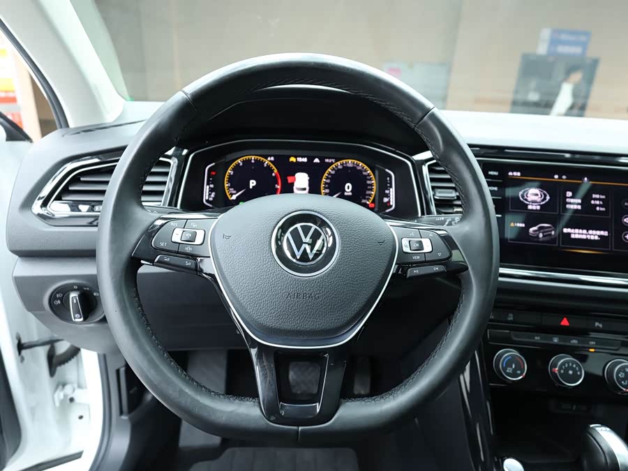 Volkswagen T-Roc 2022