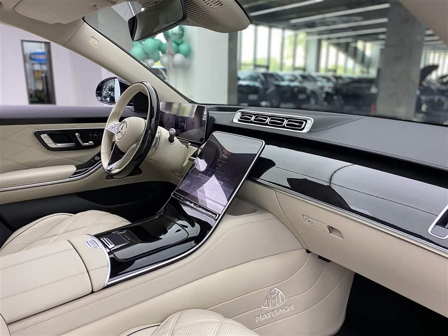 Mercedes-Benz Maybach S-Class 2021 — фото 9