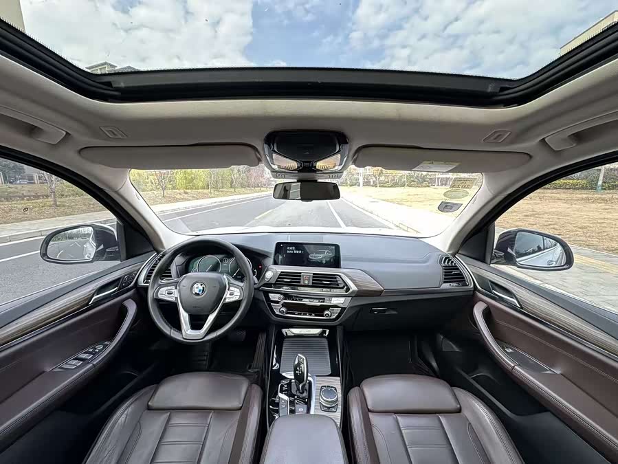BMW X3 2018 — фото 13