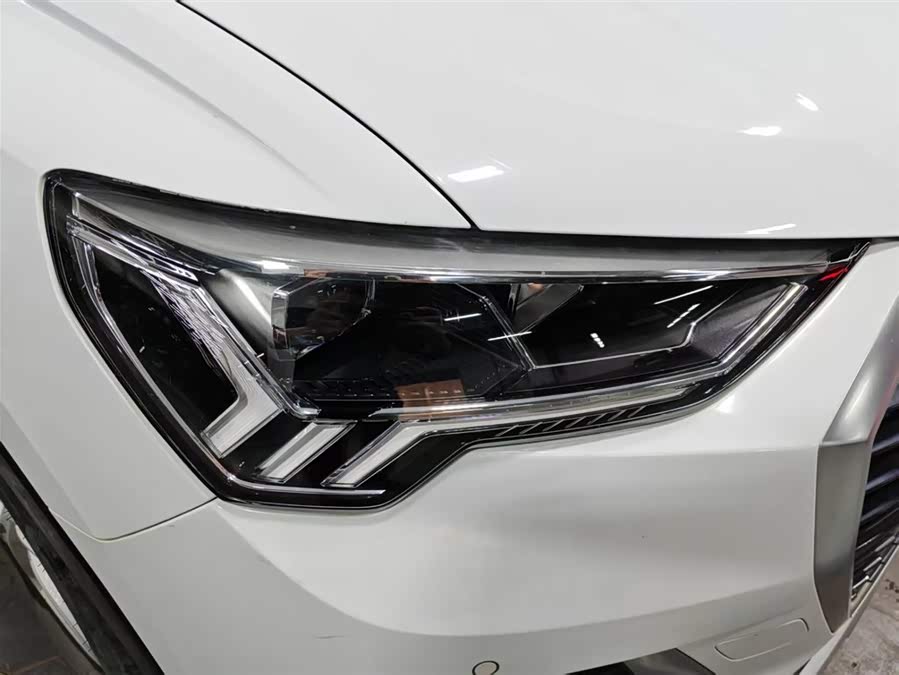 Audi Q3 2020 — фото 13